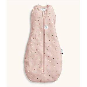 Ergo Baby Australian Cocoon Swaddle Bag 1.0 TOG "Daisies" 000